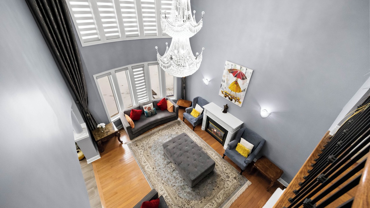 Photo of Livingroom in Brampton