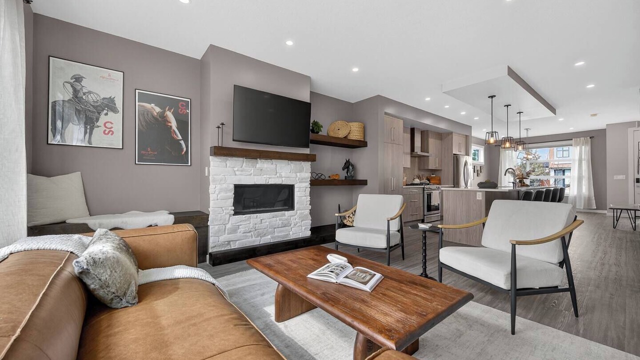Photo of Livingroom in Northwest Calgary