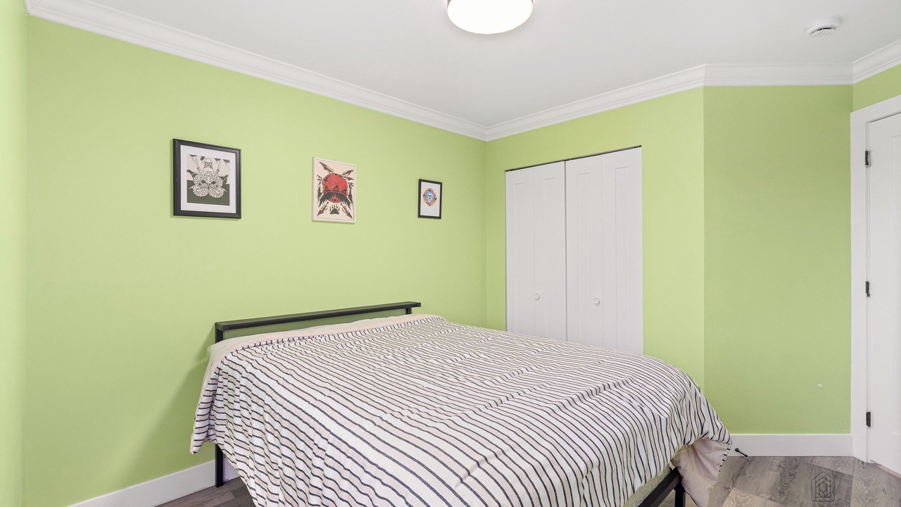 Photo of Bedroom in West Vancouver
