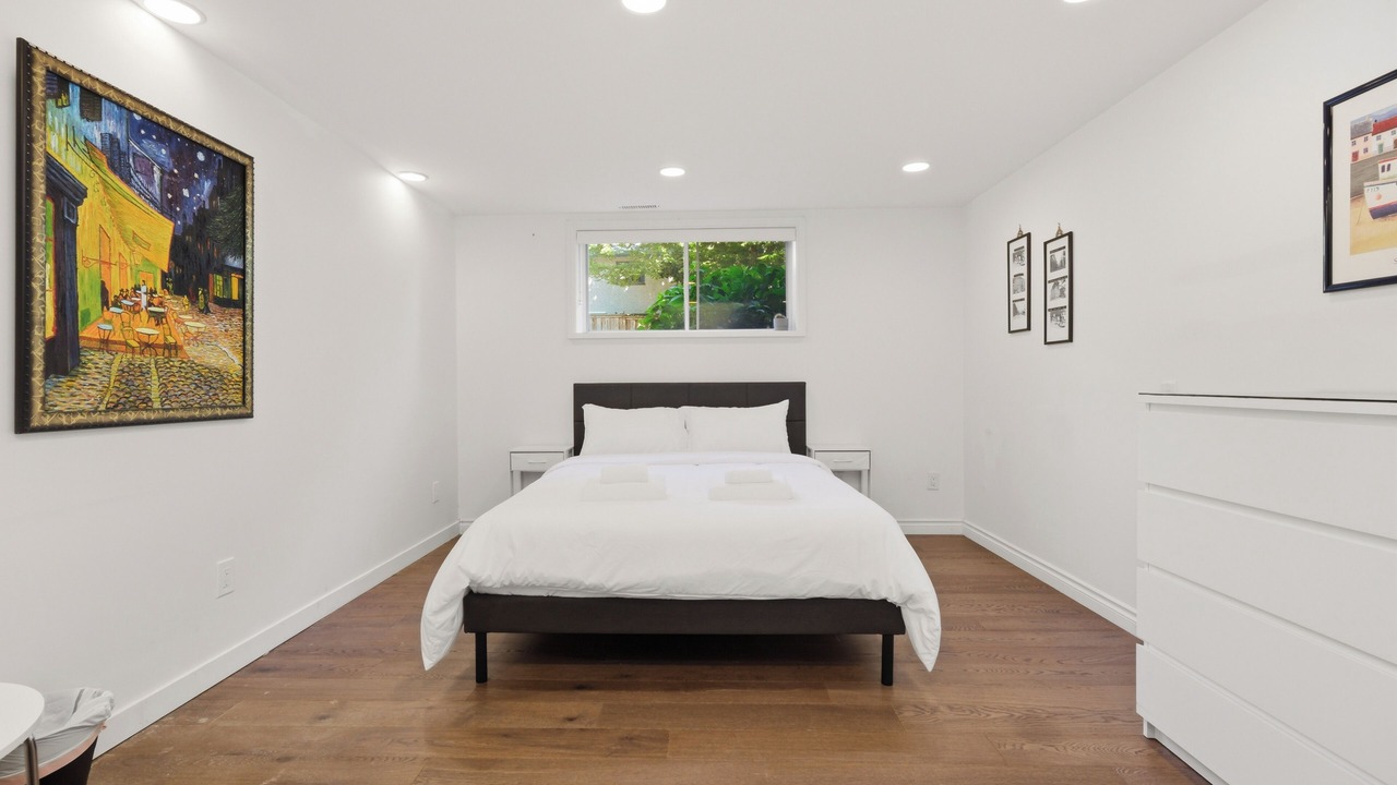 Photo of Bedroom in Dunbar