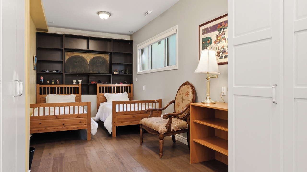 Photo of Bedroom in Dunbar