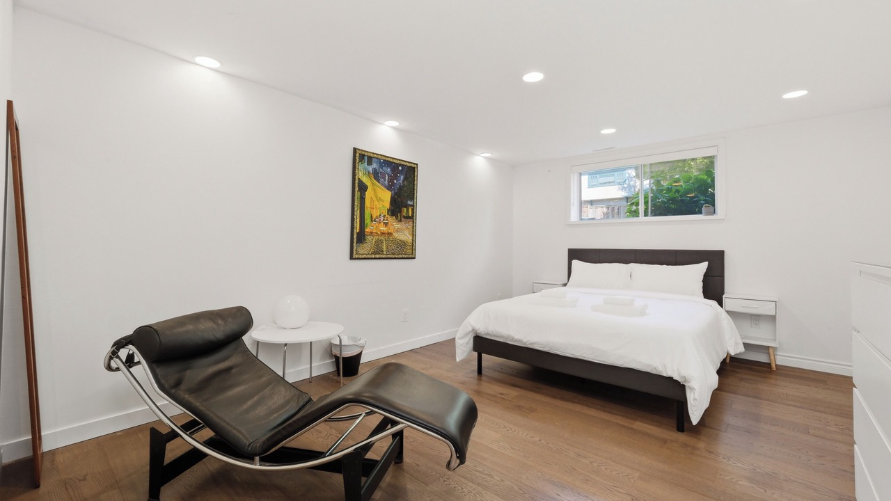 Photo of Bedroom in Dunbar