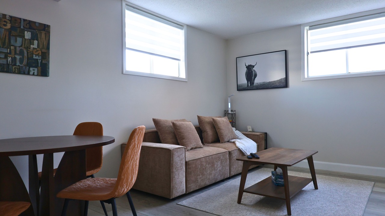 Photo of Livingroom in Cochrane