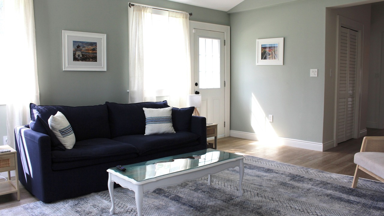 Photo of Livingroom in West Covehead
