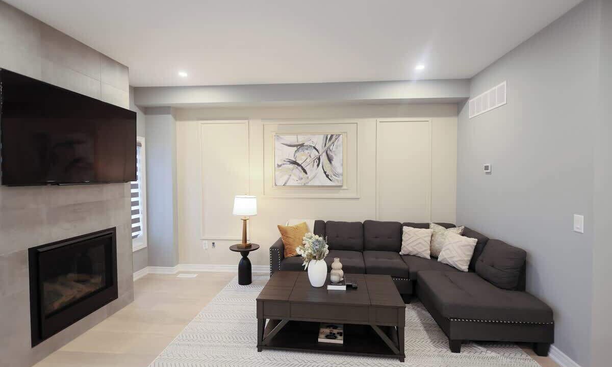 Photo of Livingroom in Niagara Falls