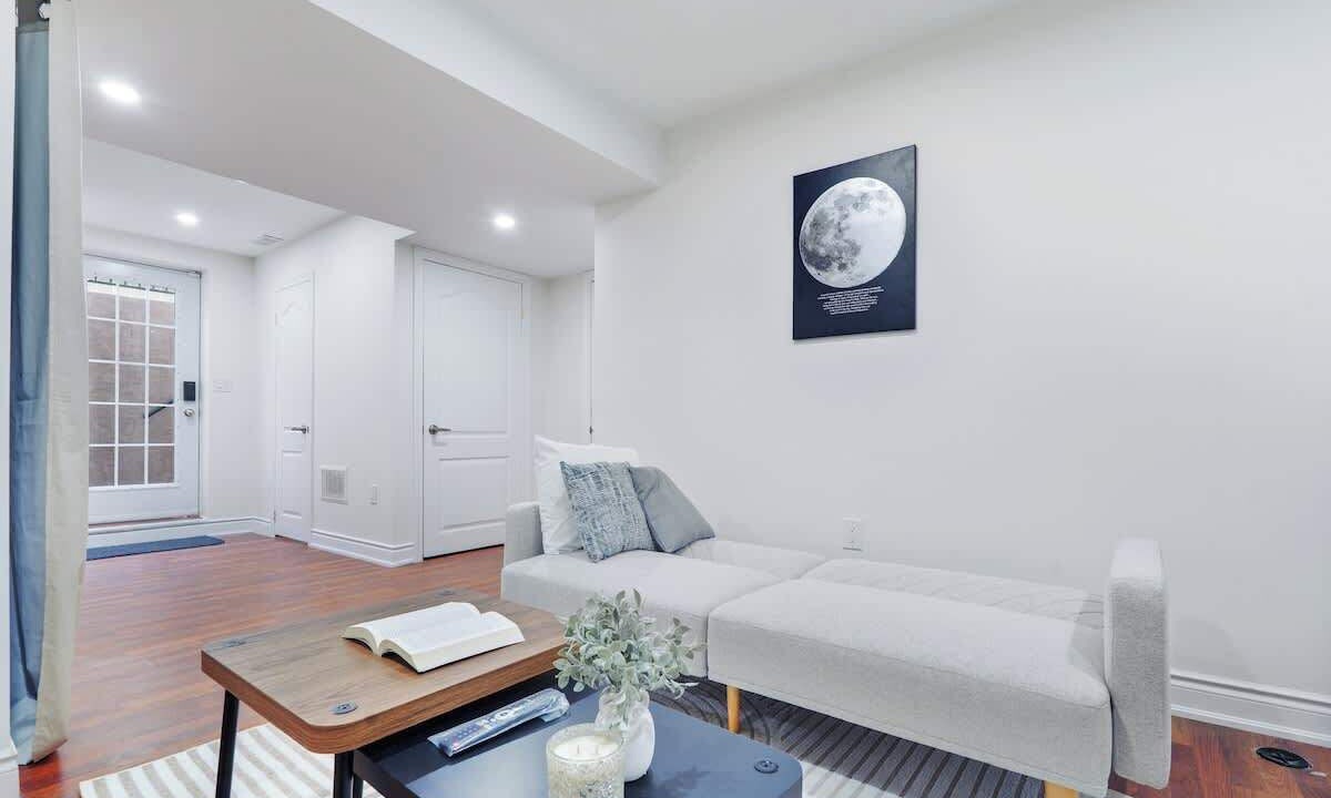 Photo of Livingroom in Welland