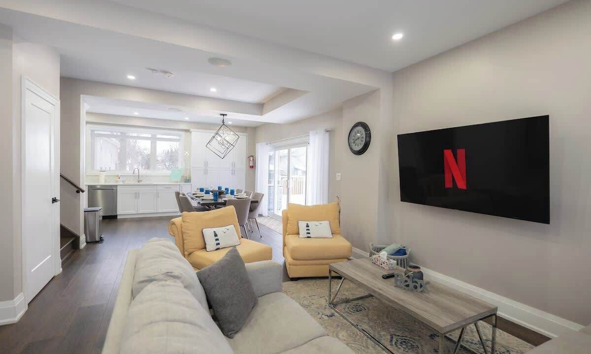 Photo of Livingroom in Crystal Beach