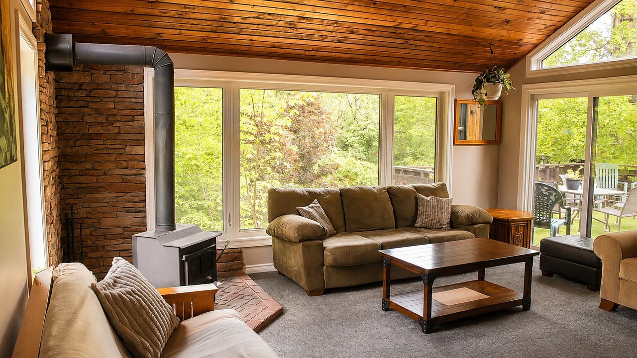 Photo of Livingroom in Victoria Road
