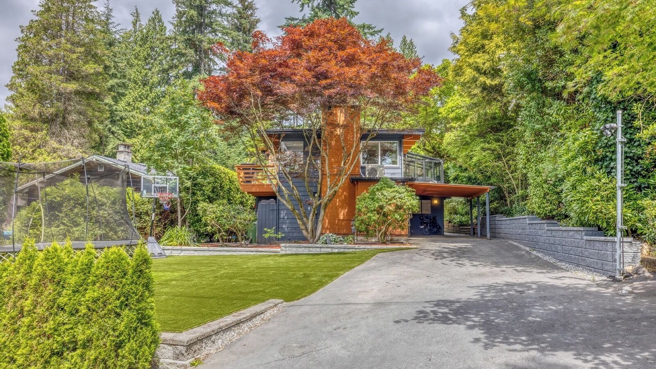 Photo of Outdoor in District of North Vancouver