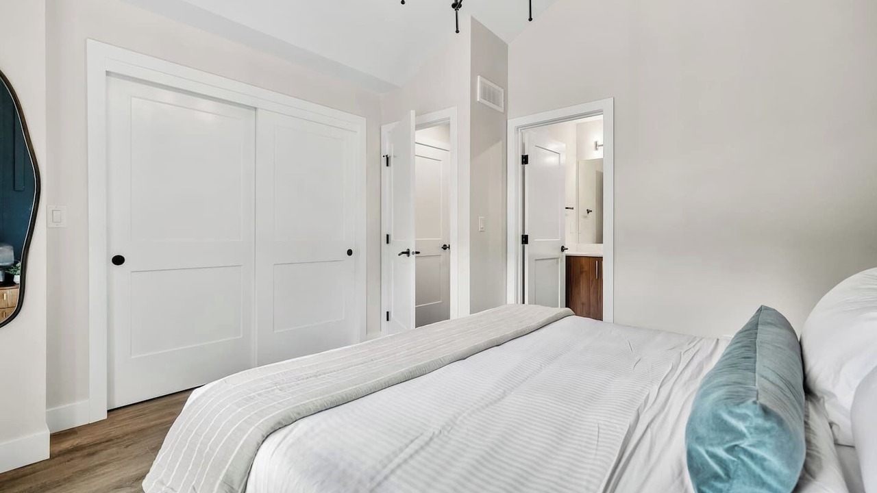 Photo of Bedroom in East Kootenay