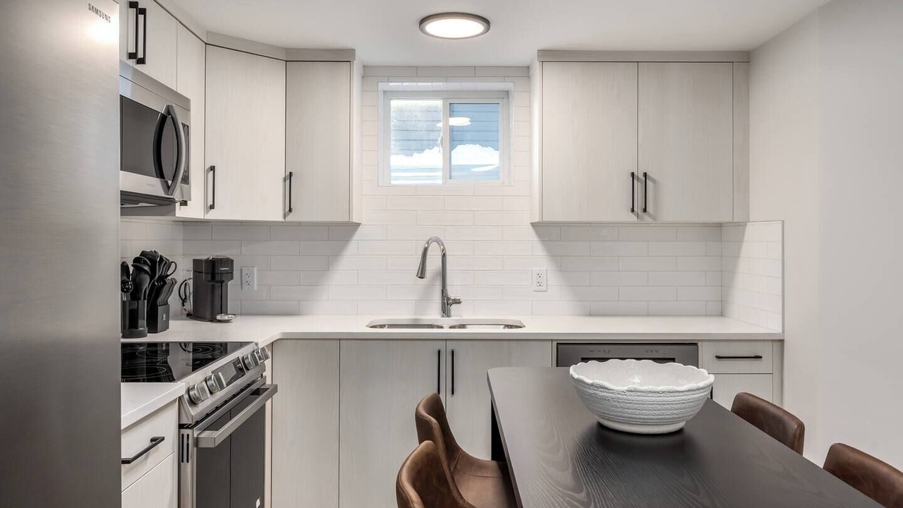 Photo of Kitchen in Southeast Calgary