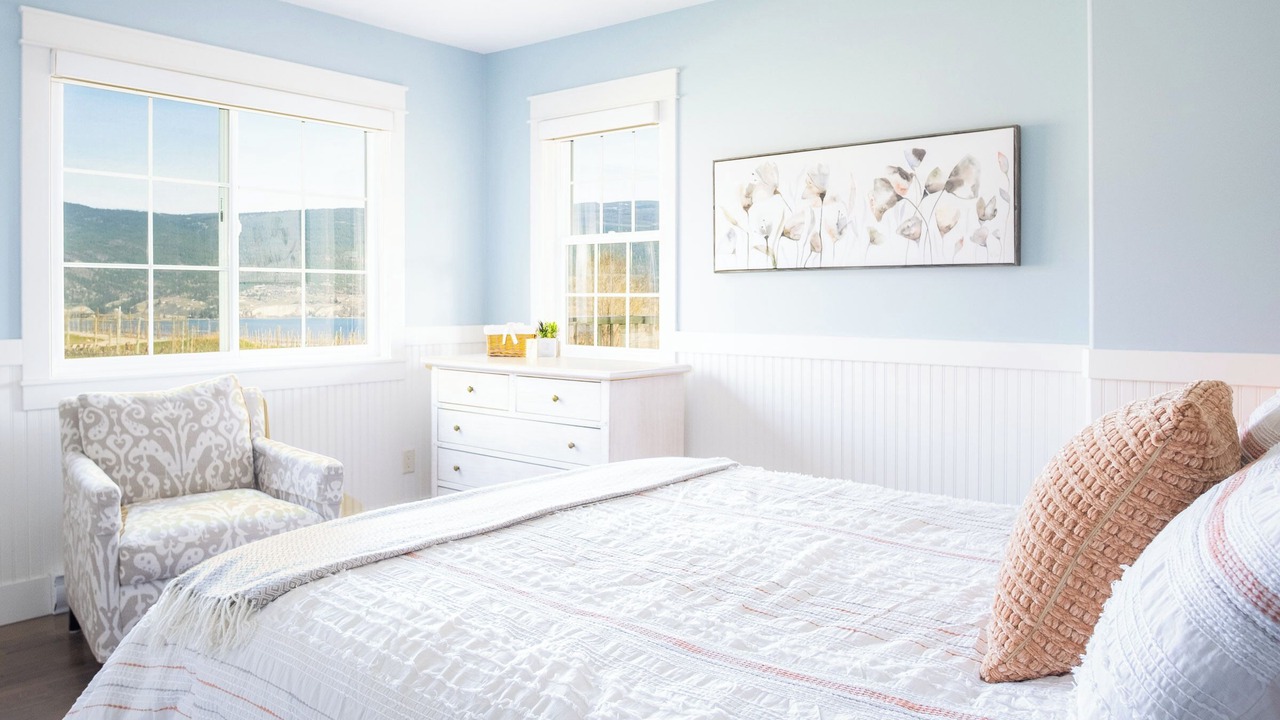 Photo of Bedroom in Okanagan-Similkameen