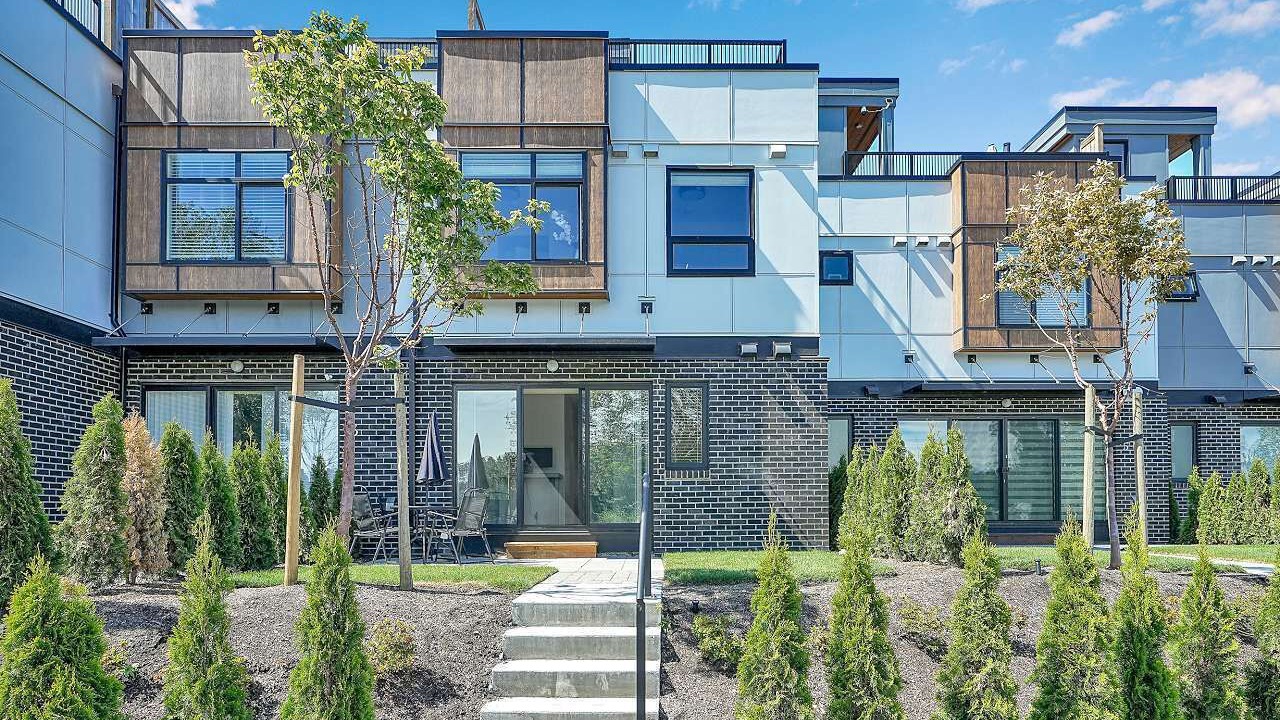 Photo of Outdoor in Queensborough