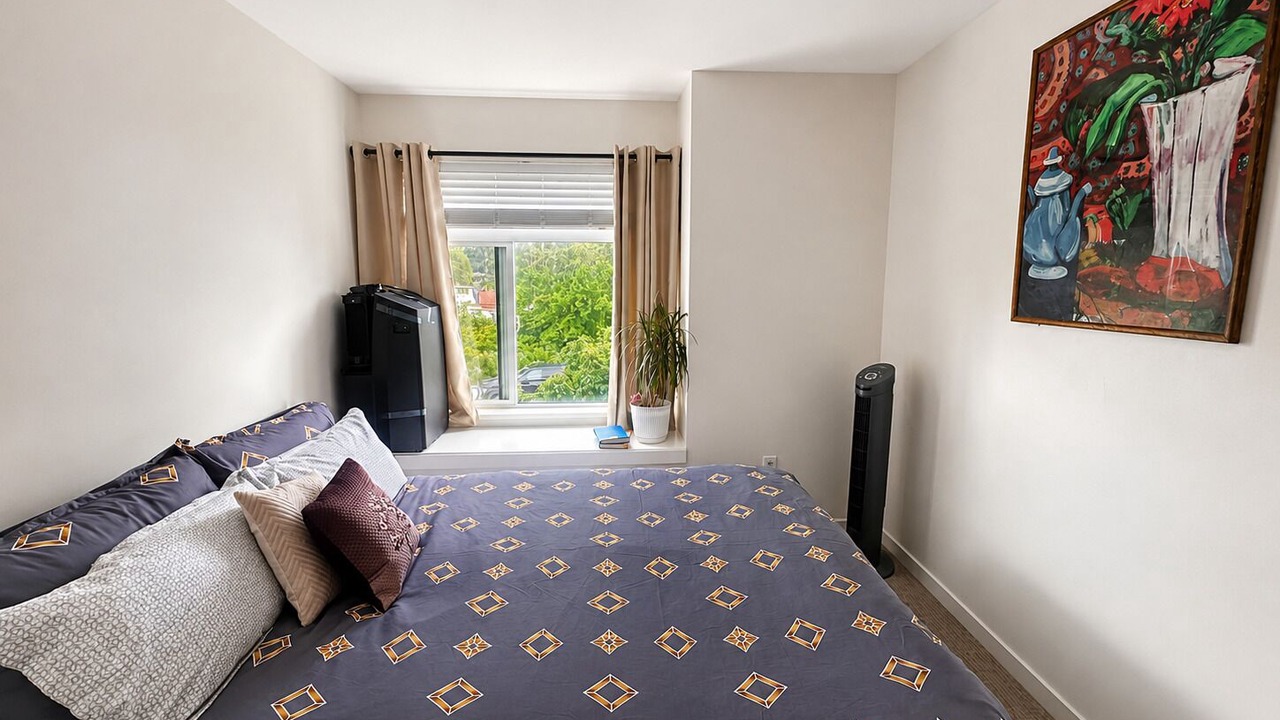 Photo of Bedroom in Queensborough