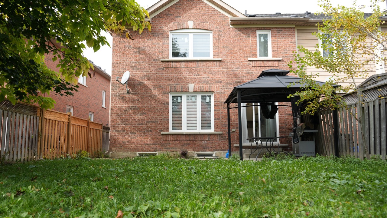 Photo of Outdoor in Brampton