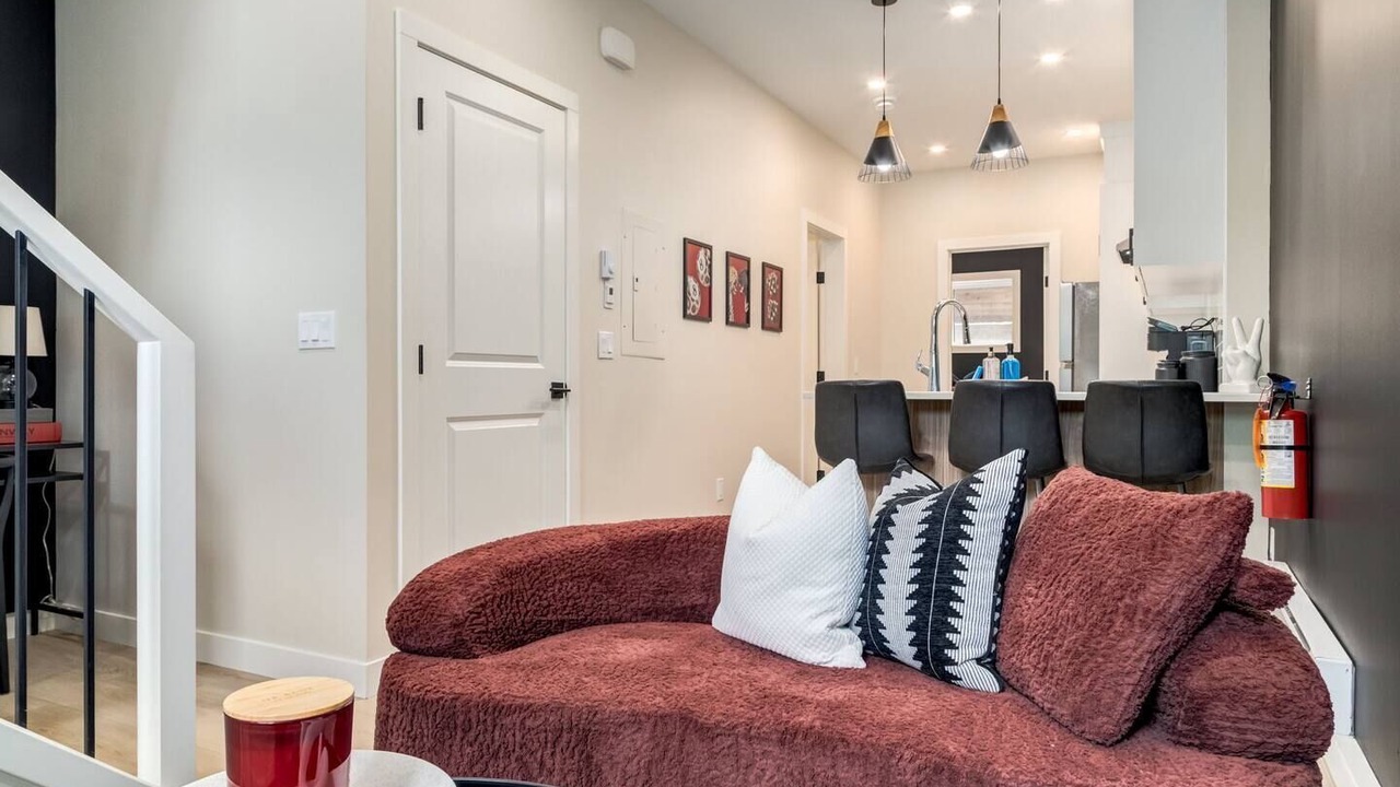 Photo of Livingroom in Southwest Calgary