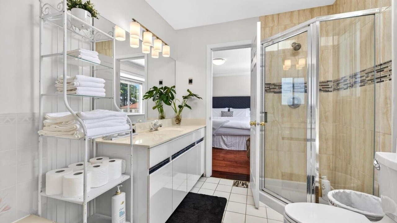 Photo of Bathroom in Killarney