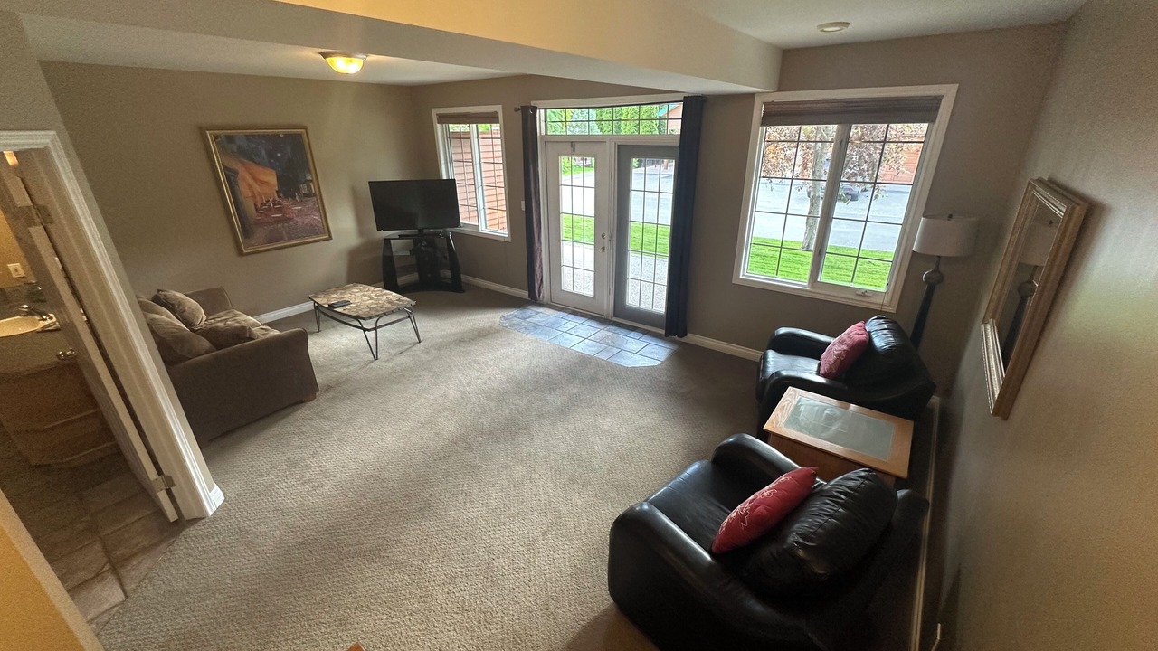Photo of Livingroom in East Kootenay