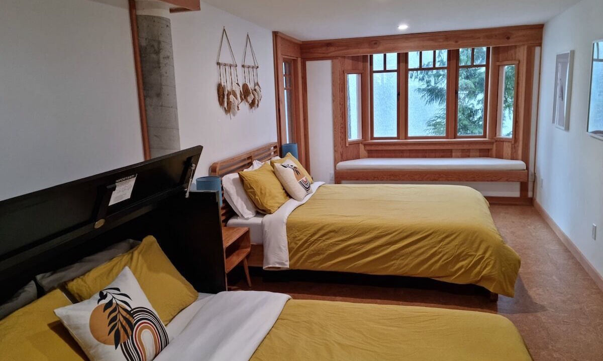 Photo of Bedroom in Salt Spring Island