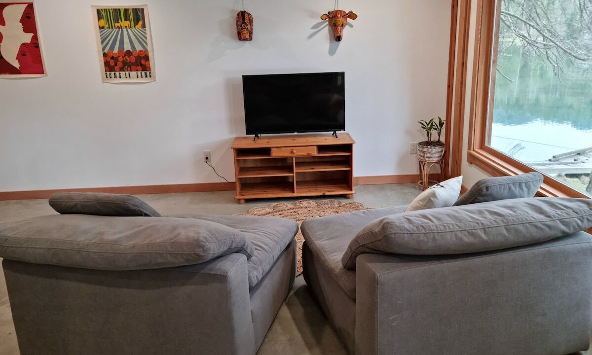 Photo of Livingroom in Salt Spring Island