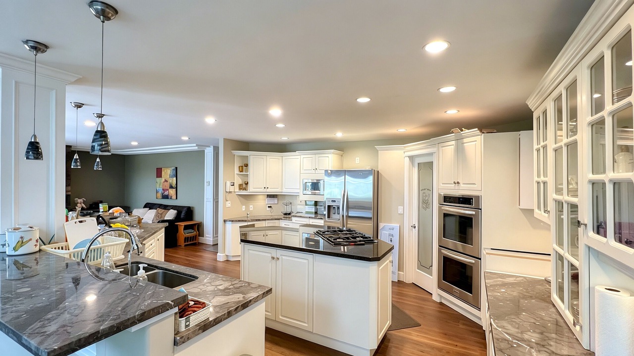 Photo of Kitchen in Surrey
