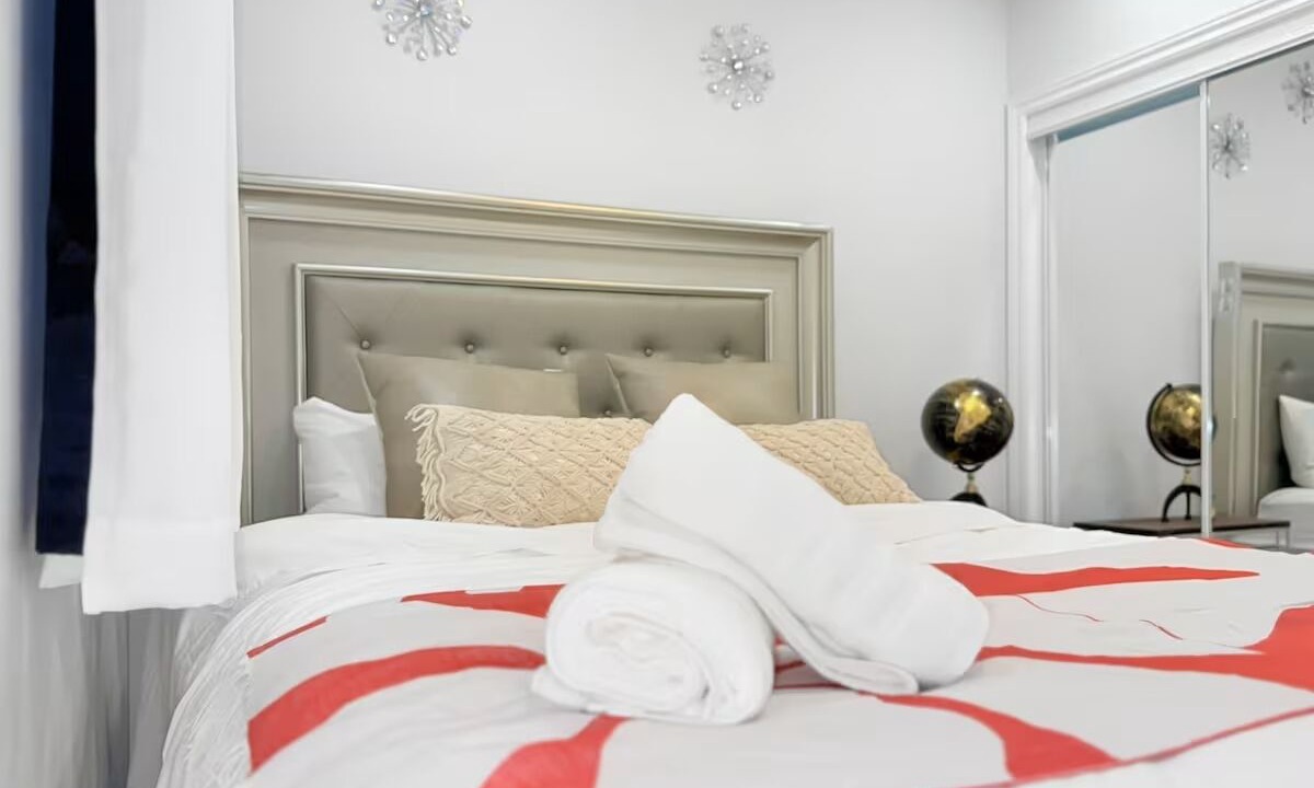 Photo of Bedroom in Oakville
