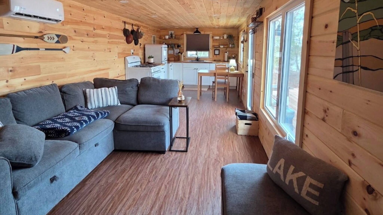 Photo of Livingroom in Sheffield
