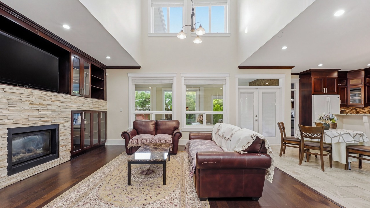 Photo of Livingroom in Surrey