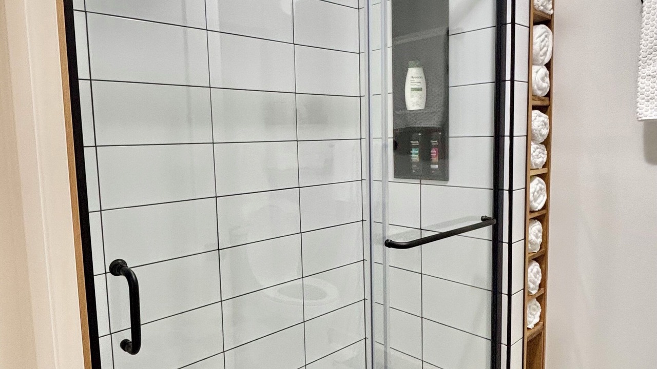 Photo of Bathroom in Lundbreck