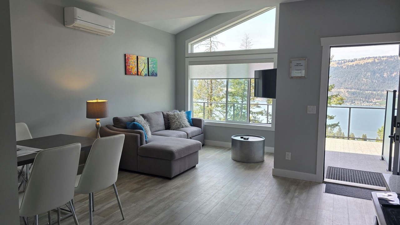 Photo of Livingroom in Central Okanagan