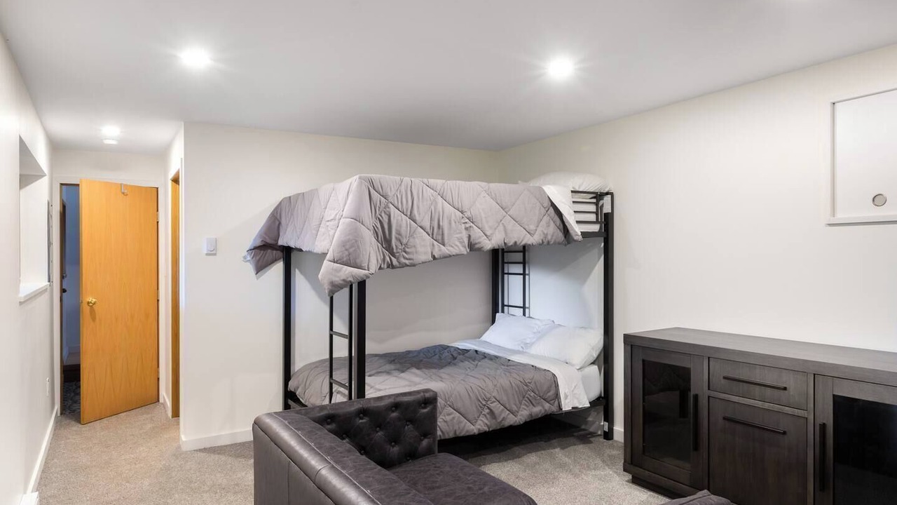 Photo of Bedroom in Salt Spring Island