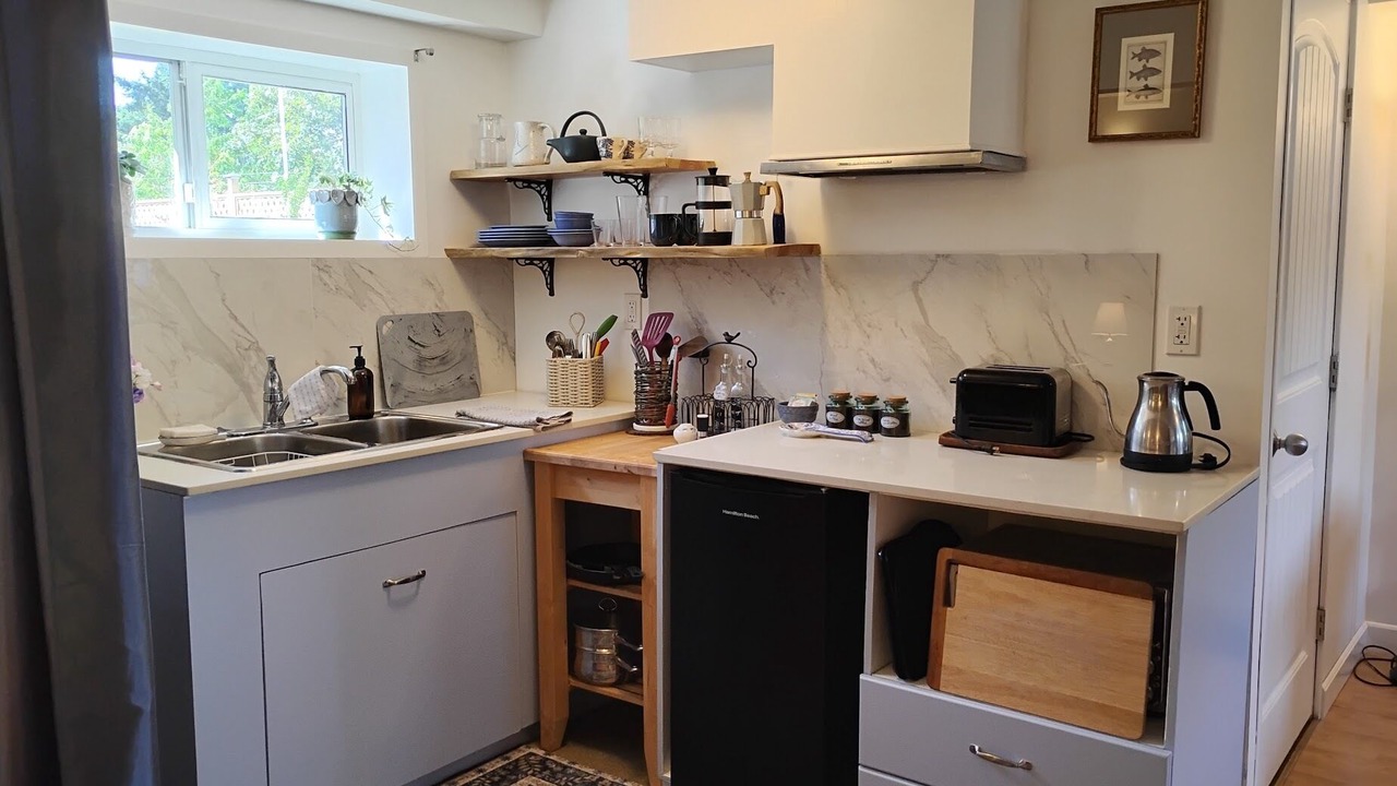 Photo of Kitchen in Saanich