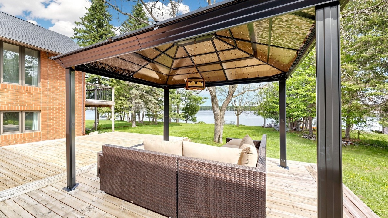 Photo of Patio Balcony in Kirkfield
