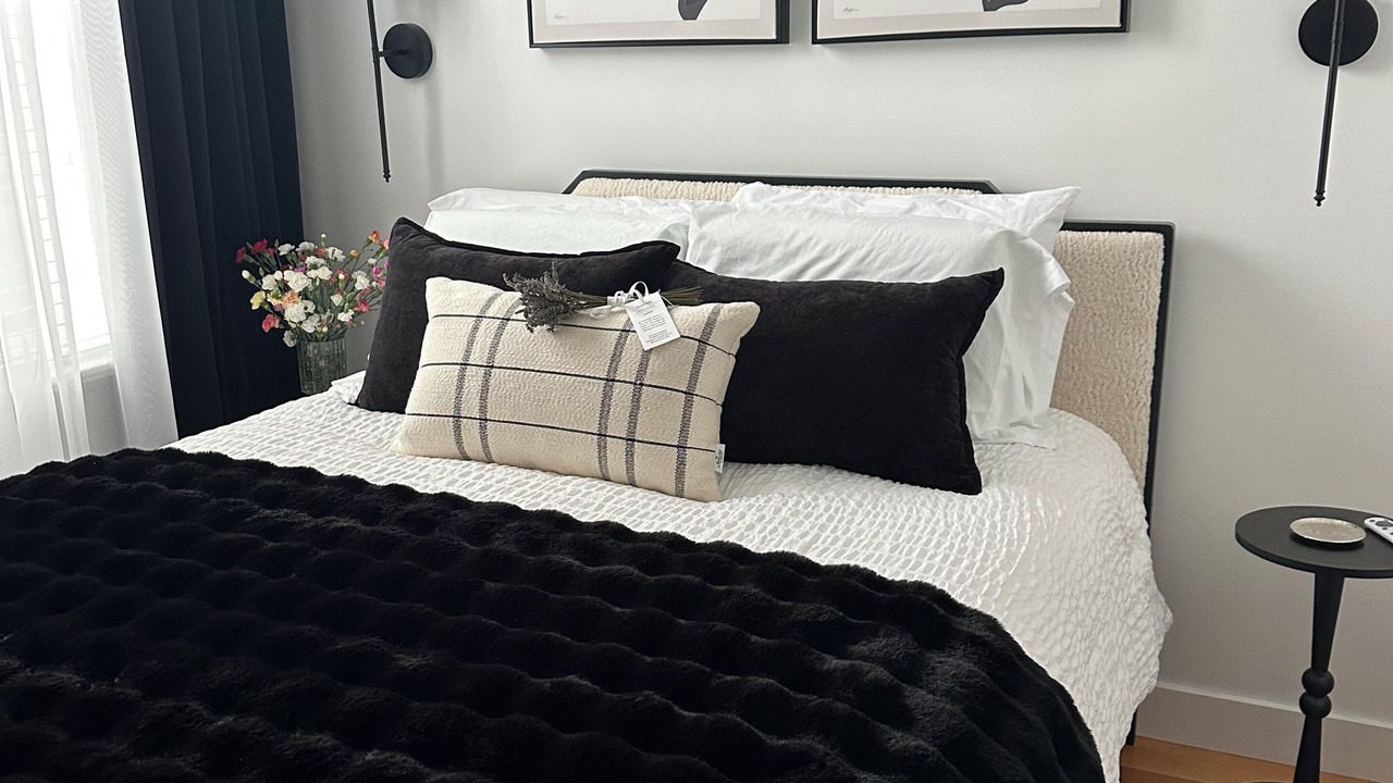 Photo of Bedroom in Delta