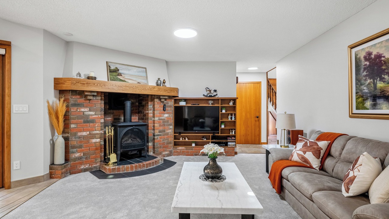 Photo of Livingroom in Calgary