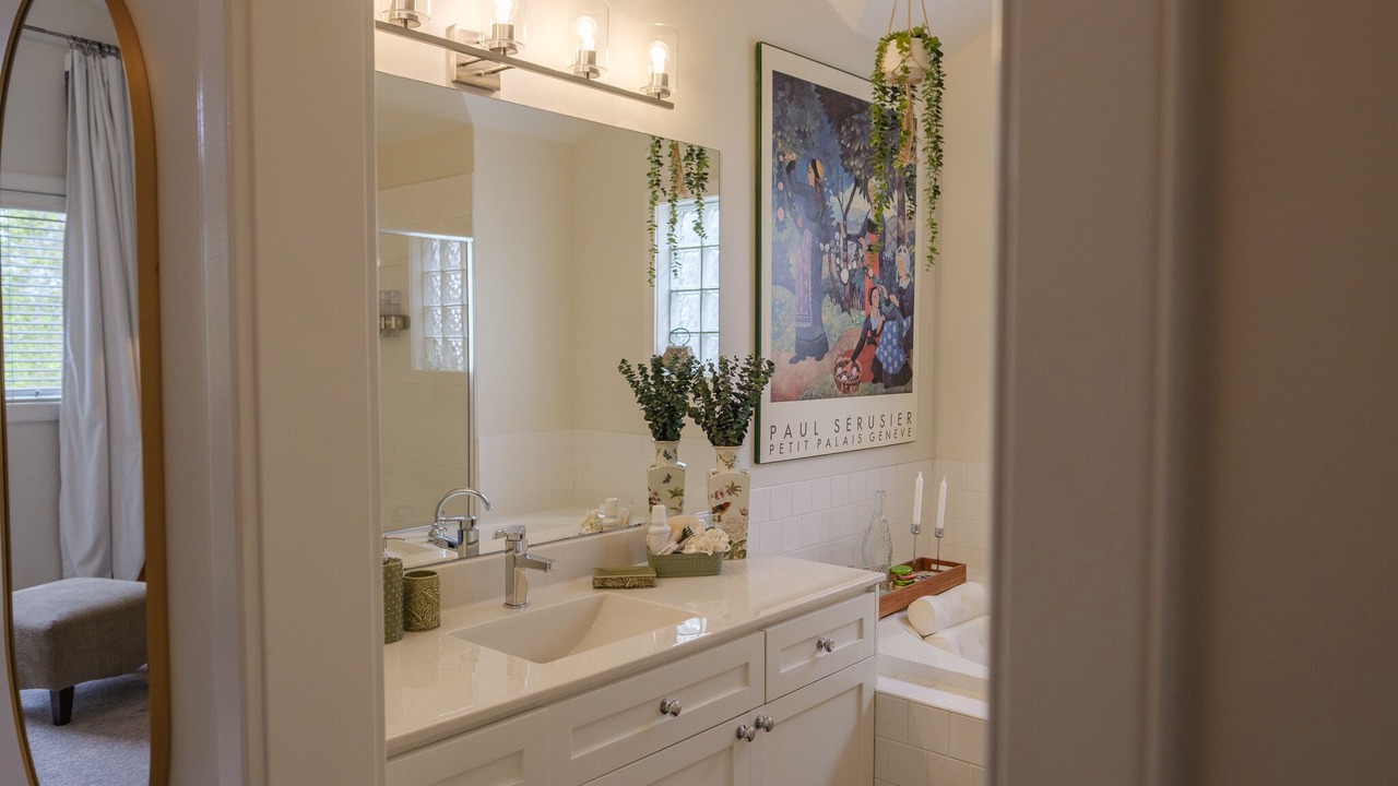 Photo of Bathroom in Inglewood