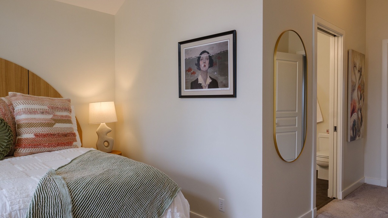 Photo of Bedroom in Inglewood