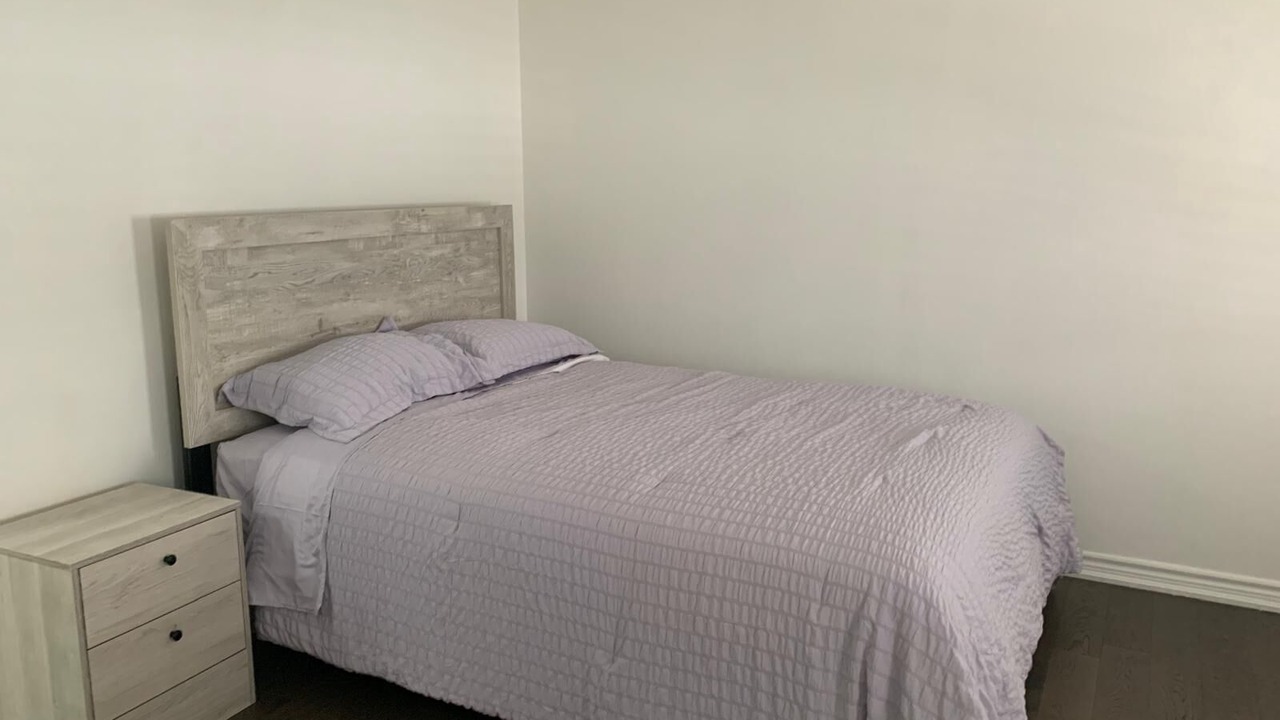 Photo of Bedroom in Lindsay