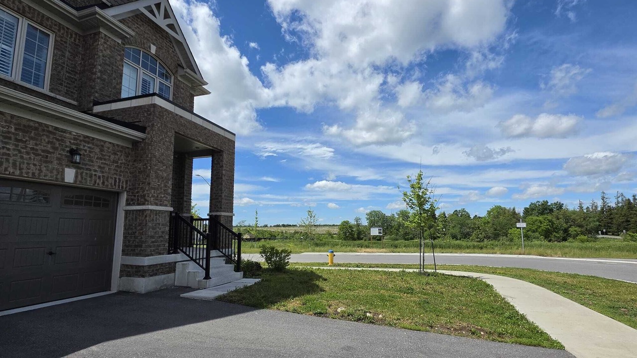 Photo of Outdoor in Lindsay