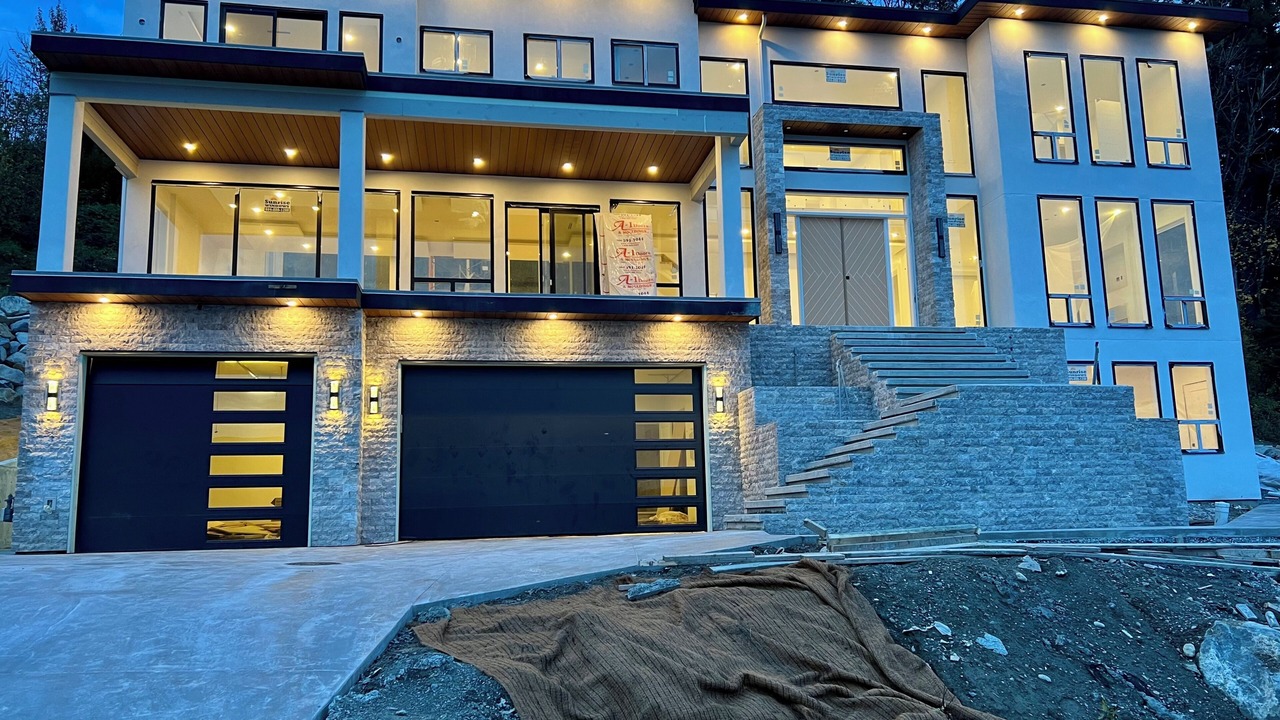 Photo of Outdoor in Mission
