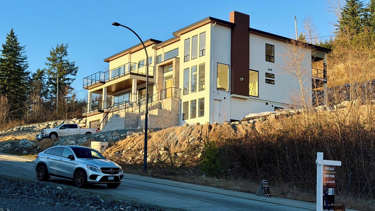 Photo of Outdoor in Mission
