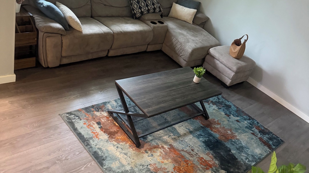 Photo of Livingroom in Regina