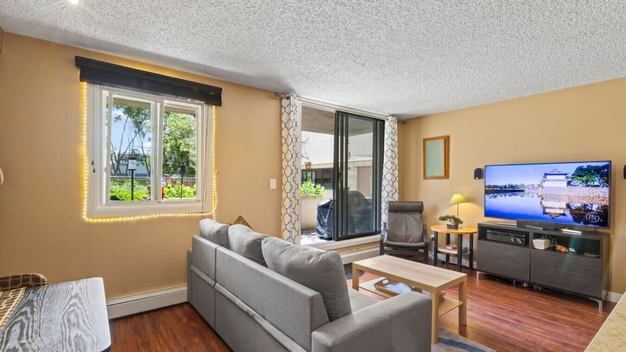 Photo of Livingroom in Beltline