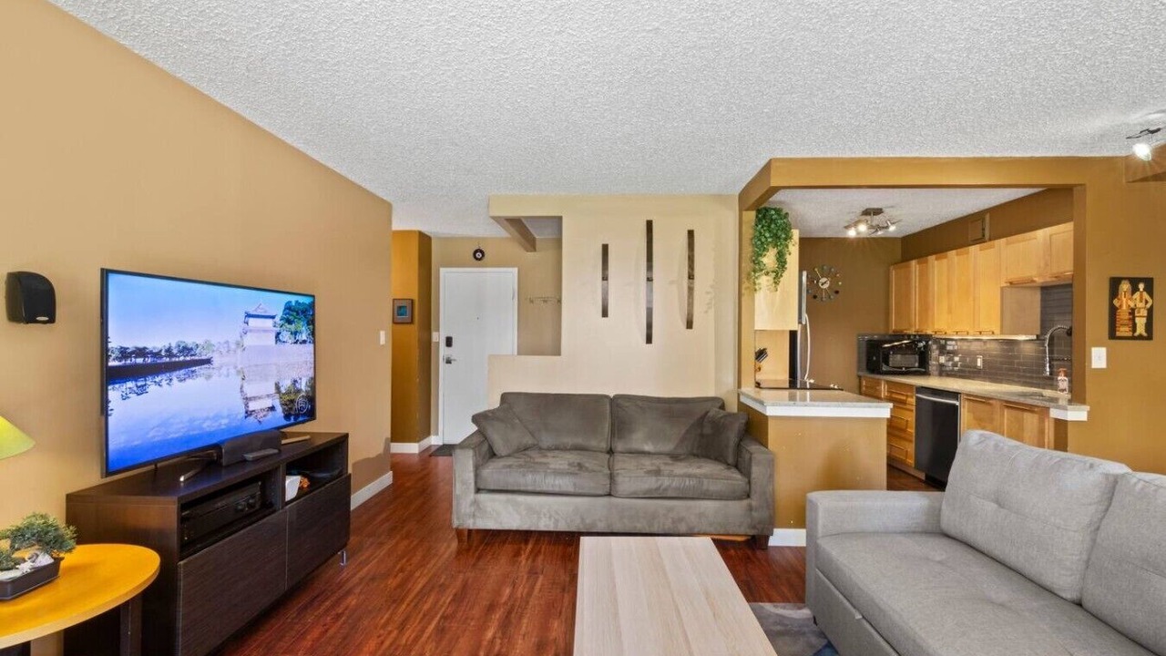 Photo of Livingroom in Beltline