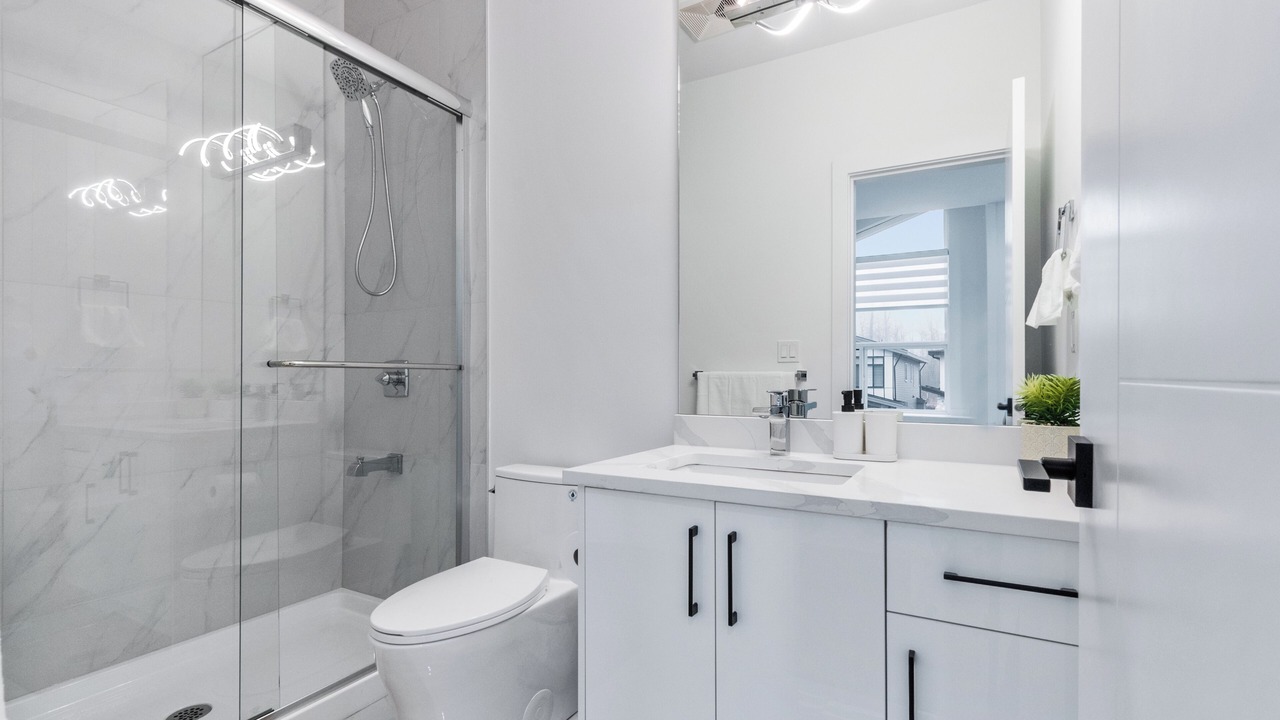 Photo of Bathroom in Willoughby