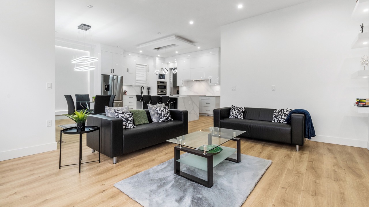 Photo of Livingroom in Willoughby