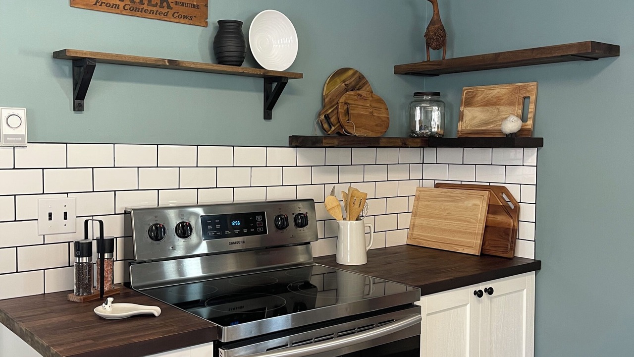 Photo of Kitchen in Midway