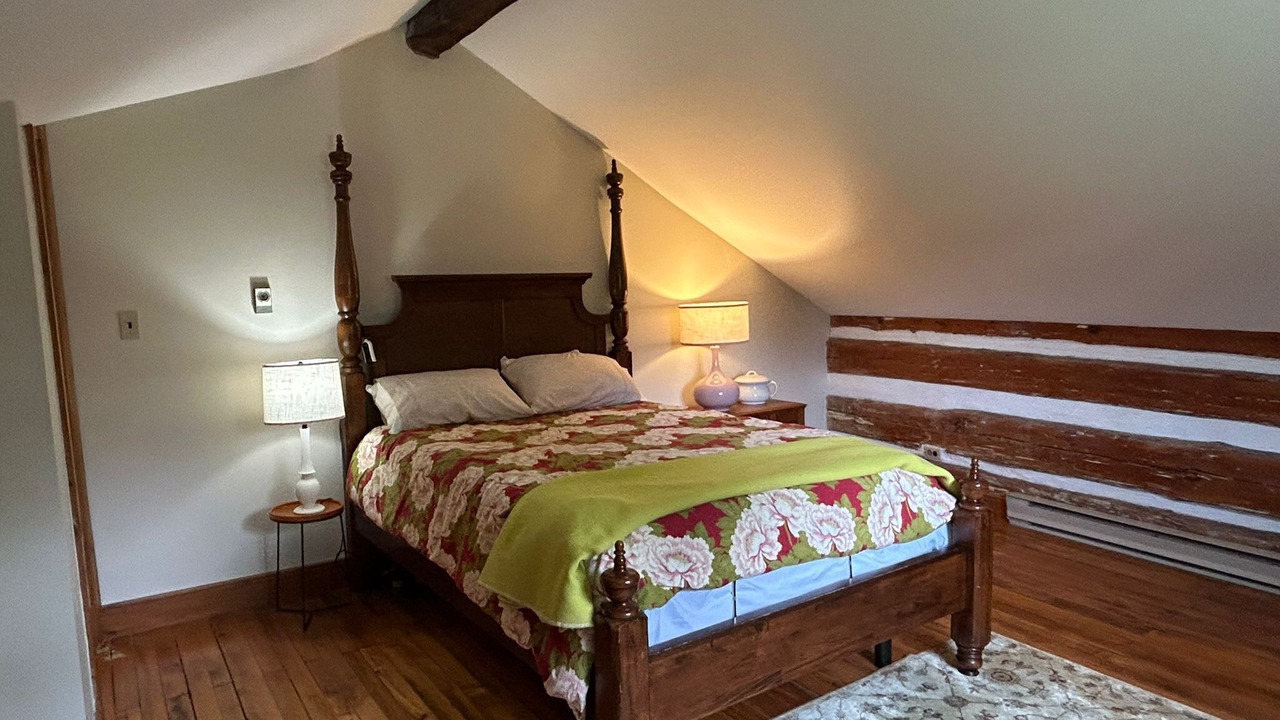Photo of Bedroom in Milton
