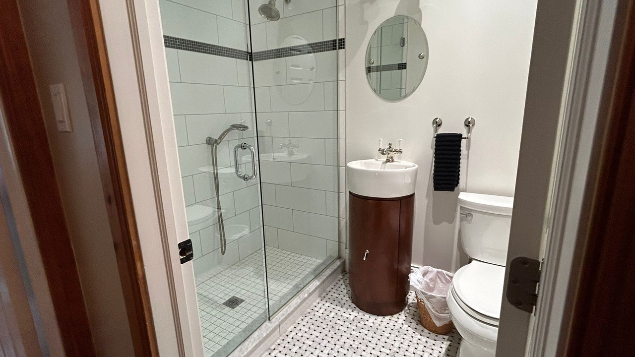 Photo of Bathroom in Milton