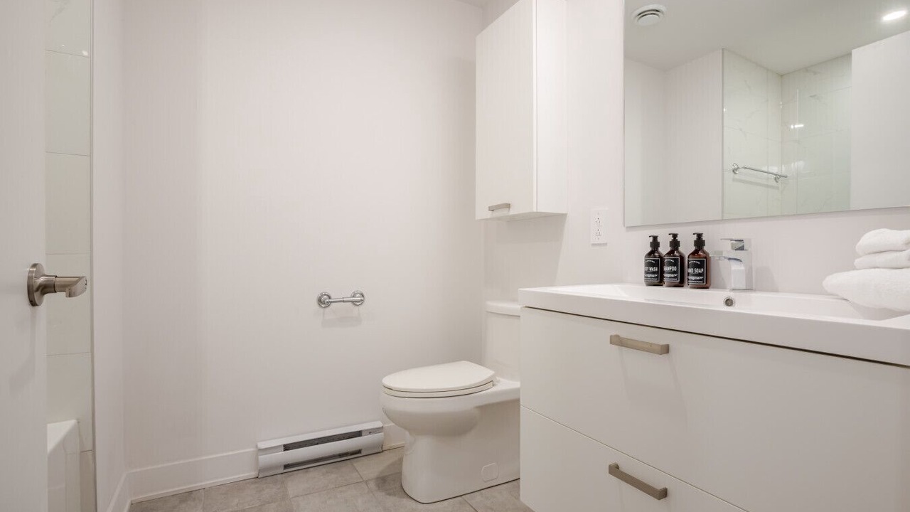 Photo of Bathroom in Griffintown